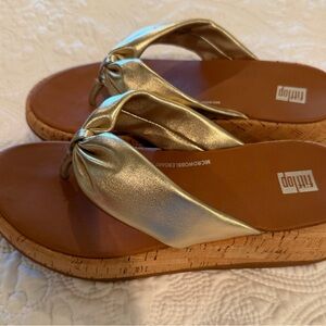 FitFlop Women's Metallic Gold Sandals